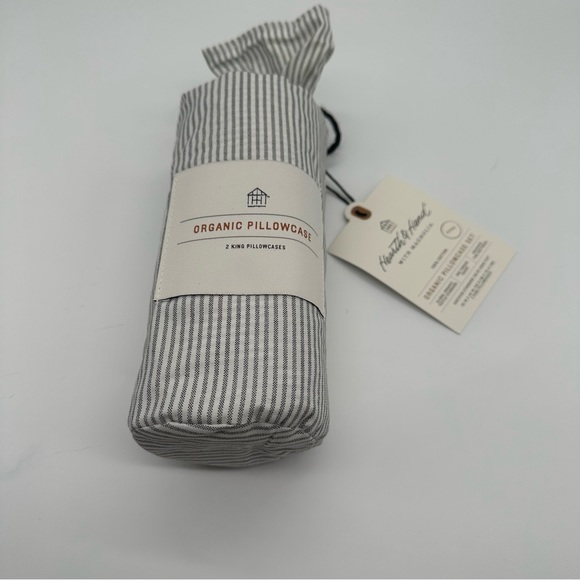 Hearth & Hand with Magnolia Organic Microstripe sour Cream King Pillowcase set - Picture 6 of 10